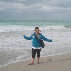 Meet your Posher, Corinne